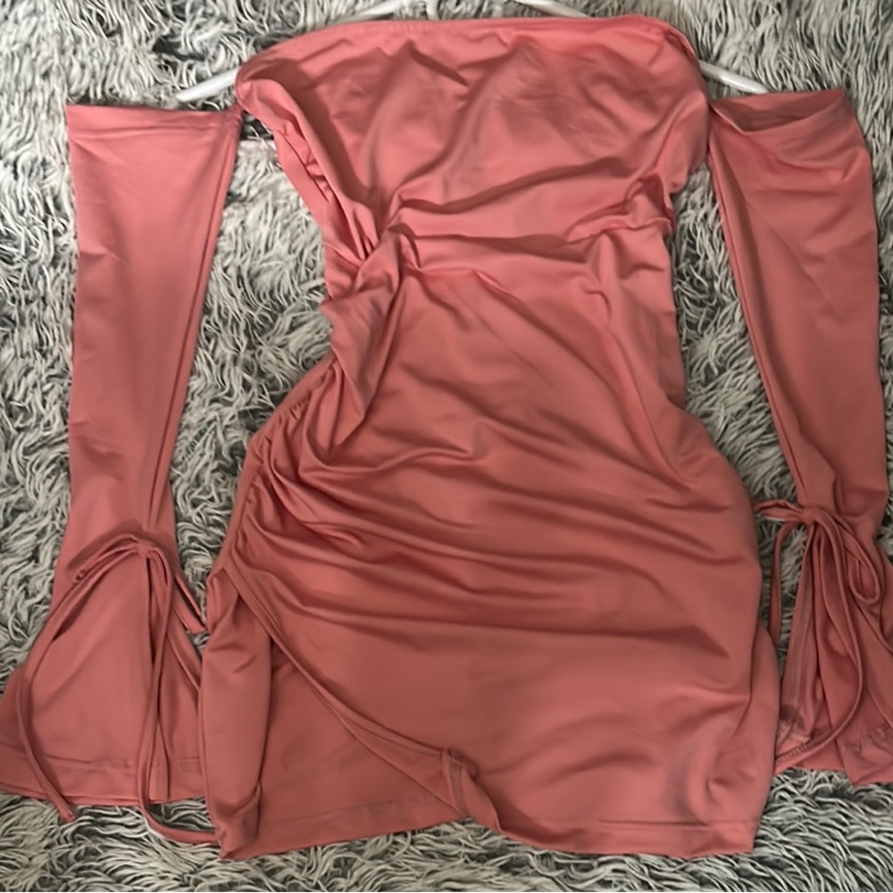 SHEIN Pink Off-Shoulder Bishop Sleeve Bodycon Dress